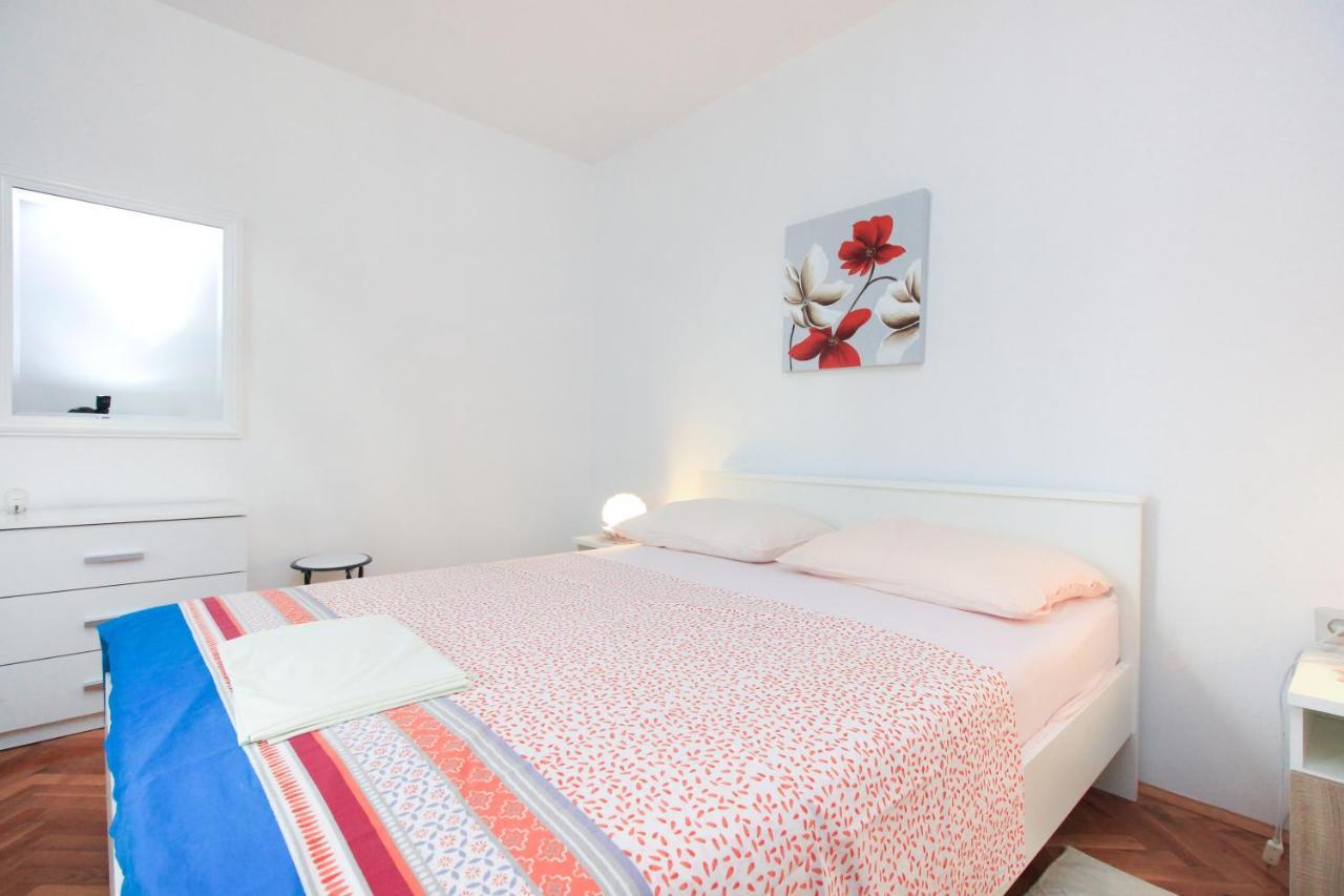 Apartments Ivan Vodice Exterior photo